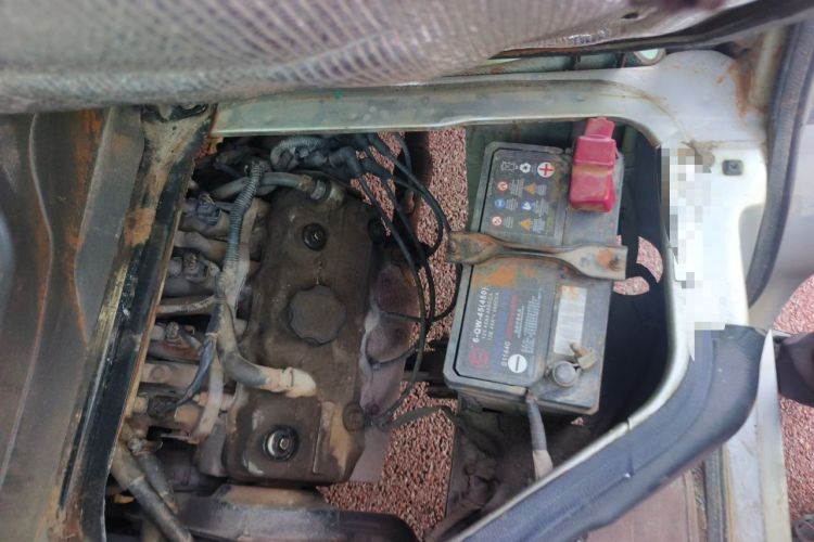 Used Dongfeng Xiaokang K17 2009 1.0L Base Version AF10-06 Engine Bay