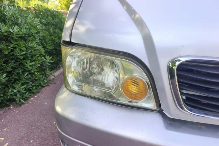 Used Dongfeng Xiaokang K17 2009 1.0L Base Version AF10-06 Right Front Headlight