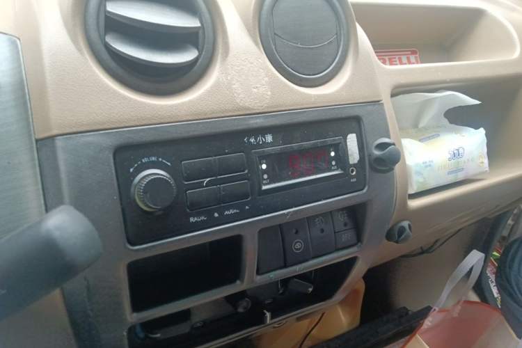 Used Dongfeng Xiaokang K17 2009 1.0L Base Version AF10-06 Audio And AC Panel