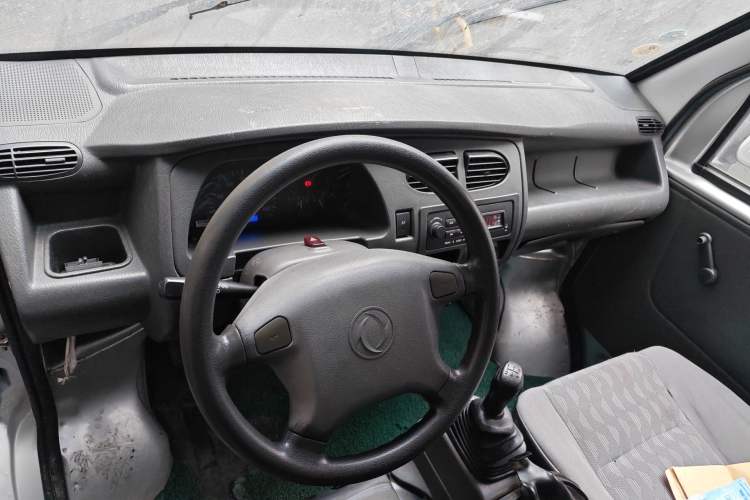 Used Dongfeng Xiaokang K17 2009 1.0L Base Version AF10-06 Center Console