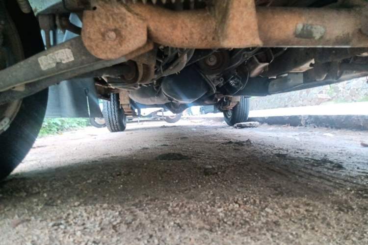 Used Dongfeng Xiaokang K17 2009 1.0L Base Version AF10-06 Chassis Front