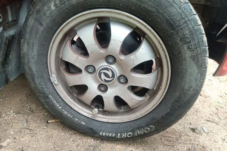 Used Dongfeng Xiaokang K17 2009 1.0L Base Version AF10-06 Right Front Wheel Hub