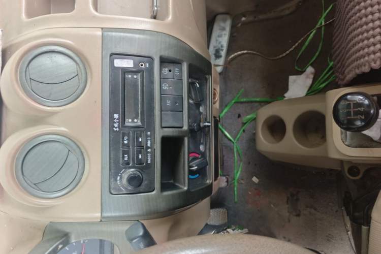 Used Dongfeng Xiaokang K17 2009 1.0L Base Version AF10-06 Audio And AC Panel
