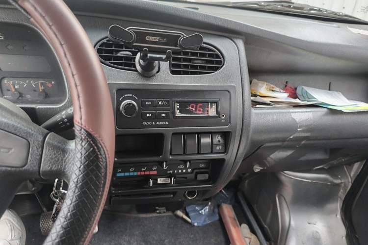 Used Dongfeng Xiaokang K17 2009 1.0L Base Version AF10-06 Audio And AC Panel