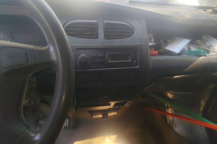 Used Dongfeng Xiaokang K17 2009 1.0L Base Version AF10-06 Audio And AC Panel