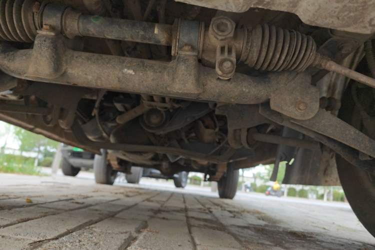 Used Dongfeng Xiaokang K17 2009 1.0L Base Version AF10-06 Chassis Front