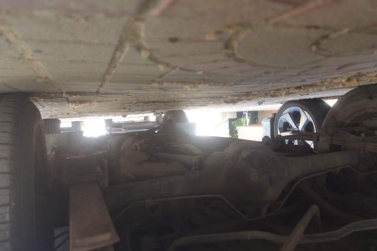 Used Dongfeng Xiaokang K17  Chassis Rear Right