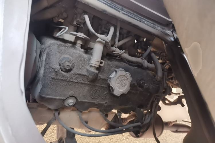 Used Dongfeng Xiaokang K17 2009 1.0L Base Version AF10-06 Engine Bay