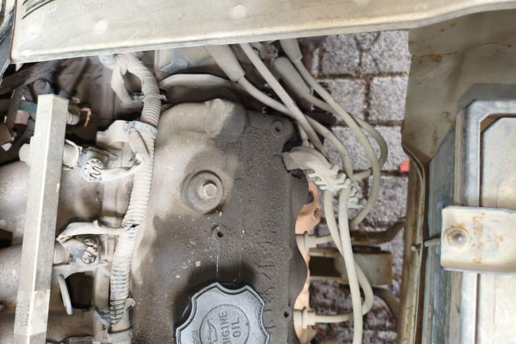 Used Dongfeng Xiaokang K17 2009 1.0L Base Version AF10-06 Engine Bay Left