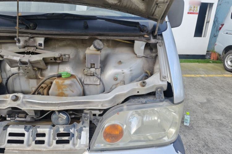 Used Dongfeng Xiaokang K17 2009 1.0L Base Version AF10-06 Engine Bay Left
