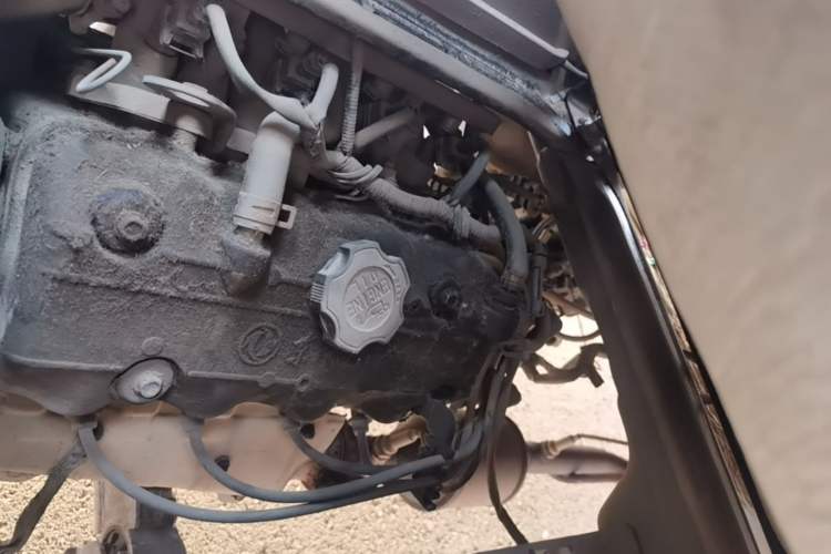 Used Dongfeng Xiaokang K17 2009 1.0L Base Version AF10-06 Engine Bay Left