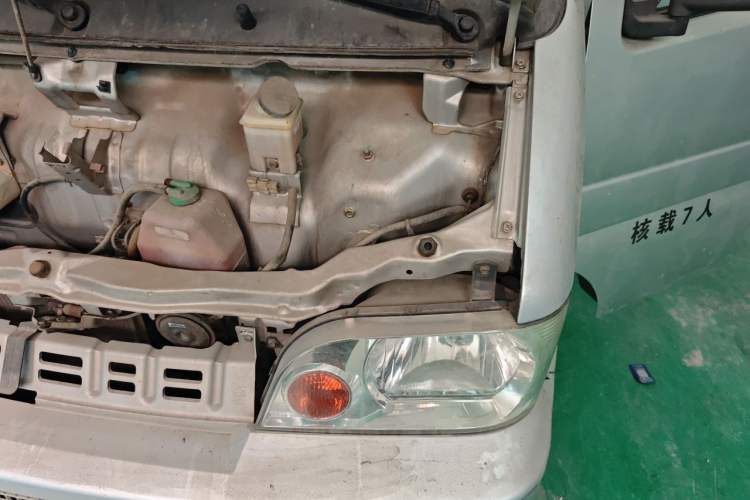 Used Dongfeng Xiaokang K17 2009 1.0L Base Version AF10-06 Engine Bay Left