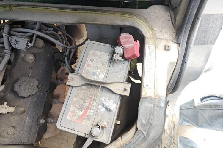 Used Dongfeng Xiaokang K17 2009 1.0L Base Version AF10-06 Engine Bay Left