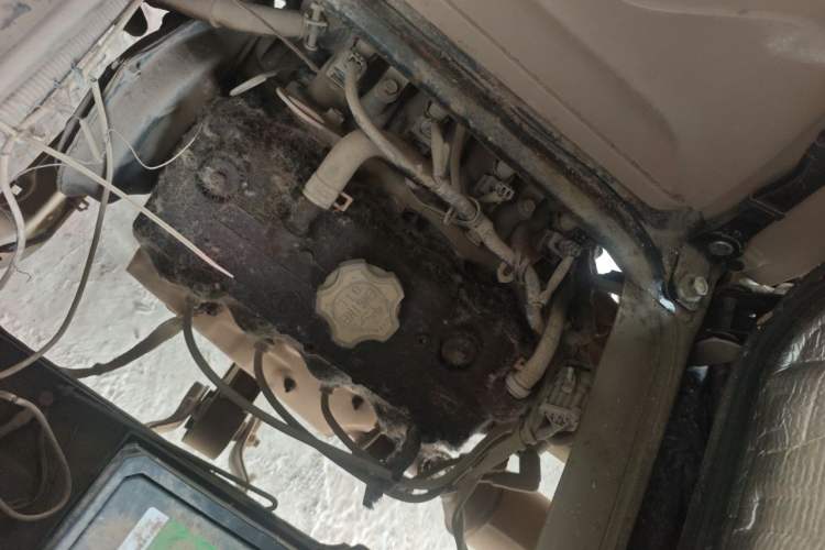 Used Dongfeng Xiaokang K17 2009 1.0L Base Version AF10-06 Engine Bay Right