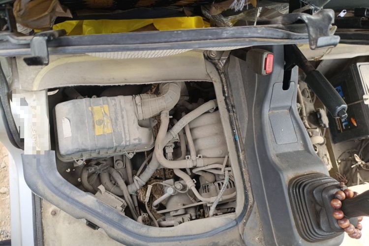Used Dongfeng Xiaokang K17 2009 1.0L Base Version AF10-06 Engine Bay Right