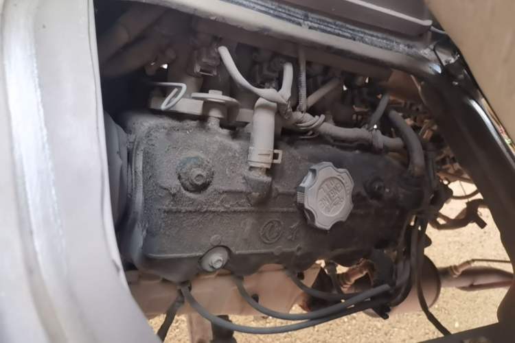 Used Dongfeng Xiaokang K17 2009 1.0L Base Version AF10-06 Engine Bay Right