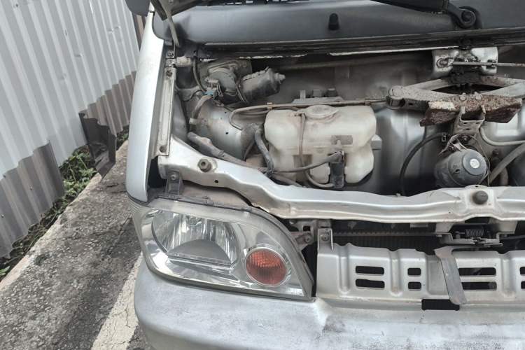 Used Dongfeng Xiaokang K17 2009 1.0L Base Version AF10-06 Engine Bay Right