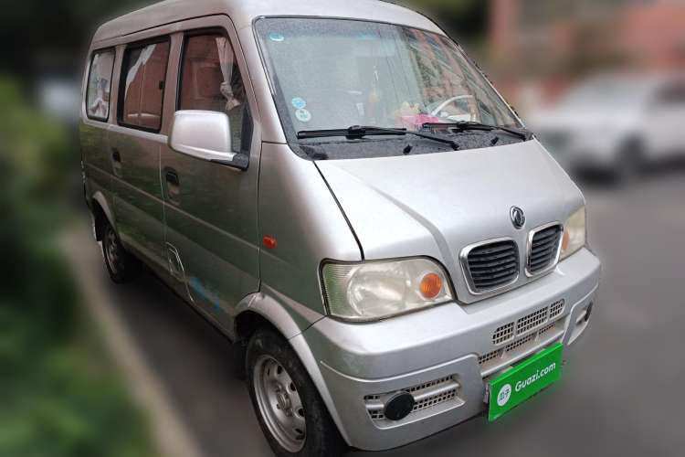 Used Dongfeng Xiaokang K17 2009 1.0L Base Version AF10-06 Front Right 45 Deg