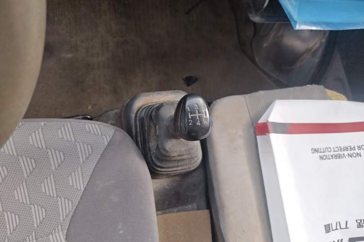 Used Dongfeng Xiaokang K17 2009 1.0L Base Version AF10-06 Gear Lever