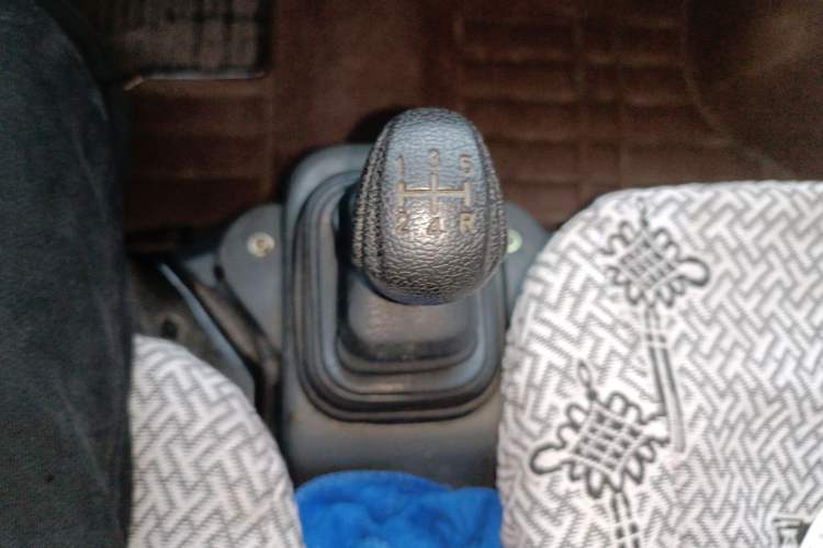 Used Dongfeng Xiaokang K17 2009 1.0L Base Version AF10-06 Gear Lever