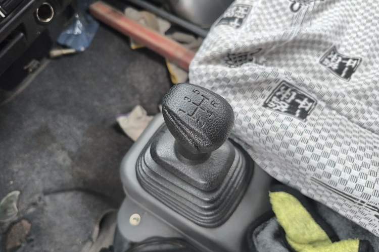 Used Dongfeng Xiaokang K17 2009 1.0L Base Version AF10-06 Gear Lever