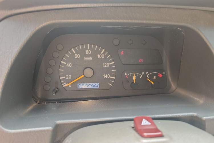 Used Dongfeng Xiaokang K17 2009 1.0L Base Version AF10-06 Instrument Cluster