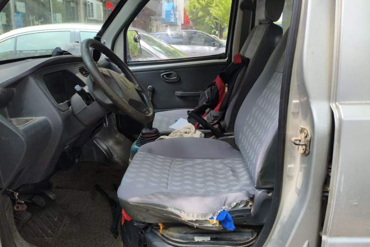 Used Dongfeng Xiaokang K17 2009 1.0L Base Version AF10-06 Left Front Seat