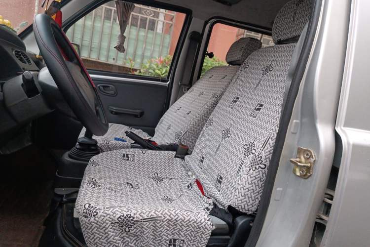 Used Dongfeng Xiaokang K17 2009 1.0L Base Version AF10-06 Left Front Seat
