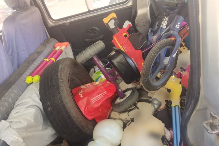 Used Dongfeng Xiaokang K17  Left Rear Seat