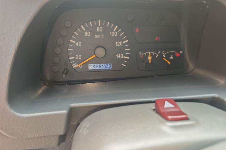 Used Dongfeng Xiaokang K17 2009 1.0L Base Version AF10-06 Odometer Close Up