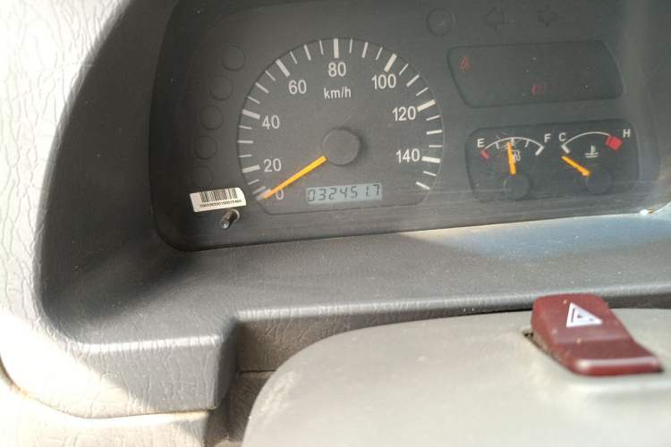 Used Dongfeng Xiaokang K17 2009 1.0L Base Version AF10-06 Odometer Close Up
