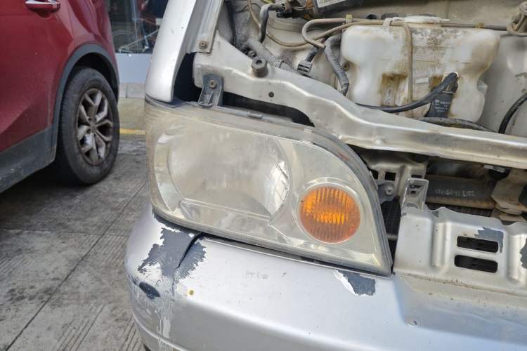 Used Dongfeng Xiaokang K17 2009 1.0L Base Version AF10-06 Right Front Headlight