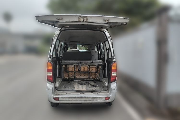 Used Dongfeng Xiaokang K17 2009 1.0L Base Version AF10-06 Trunk