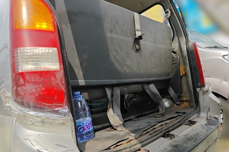 Used Dongfeng Xiaokang K17 2009 1.0L Base Version AF10-06 Trunk