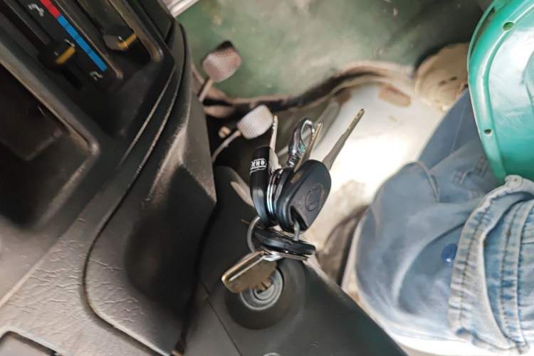 Used Dongfeng Xiaokang K17 2009 1.0L Base Version AF10-06 Vehicle Key