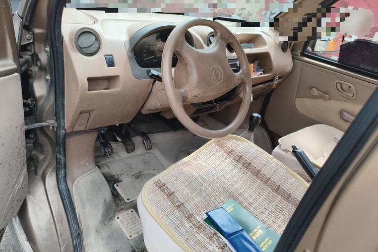 Used Dongfeng Xiaokang K17 2009 1.0L Base Version AF10-06 Center Console