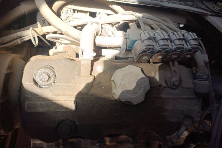 Used Dongfeng Xiaokang K17 2009 1.0L Base Version AF10-06 Engine Bay