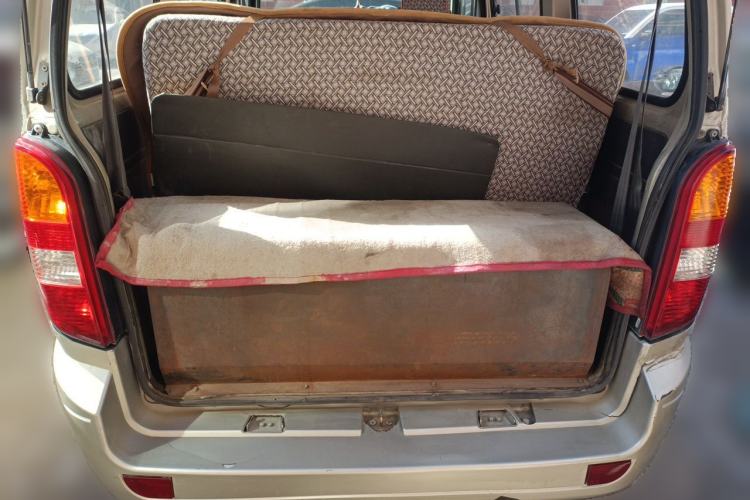 Used Dongfeng Xiaokang K17 2009 1.0L Base Version AF10-06 Trunk