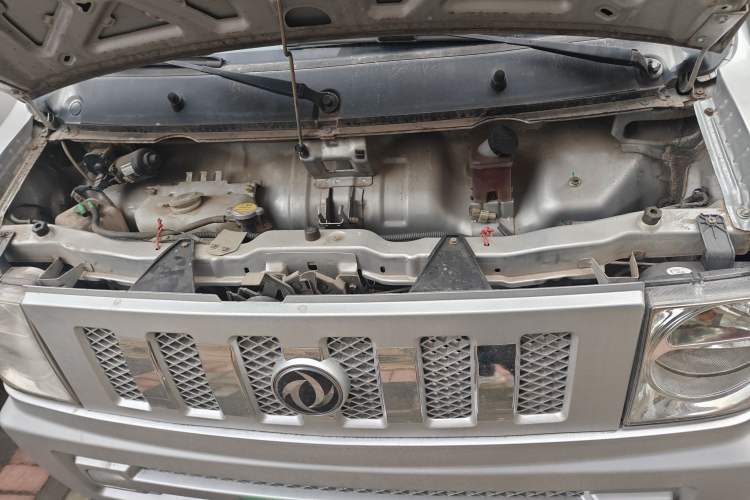 Used Dongfeng Xiaokang V07S 2011 1.0L Base Version AF10-12 Engine Bay