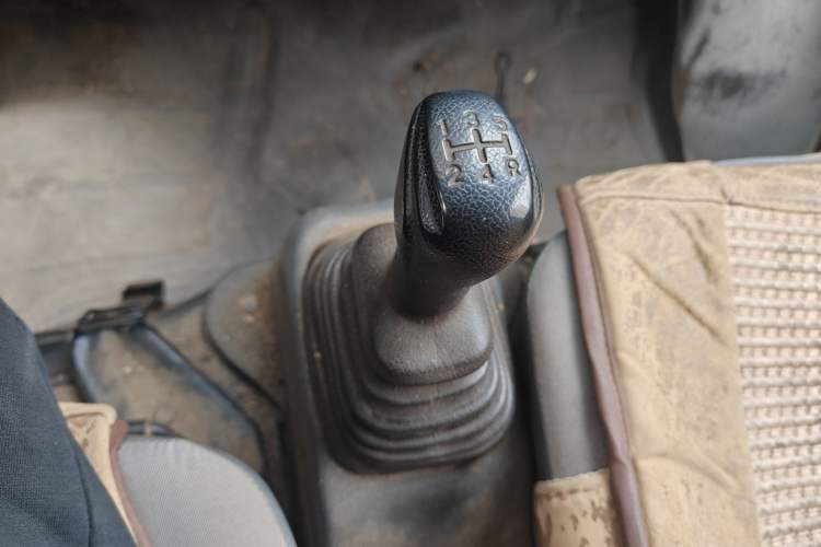 Used Dongfeng Xiaokang V07S 2011 1.0L Base Version AF10-12 Gear Lever