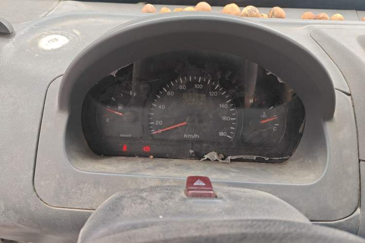 Used Dongfeng Xiaokang V07S 2011 1.0L Base Version AF10-12 Instrument Cluster