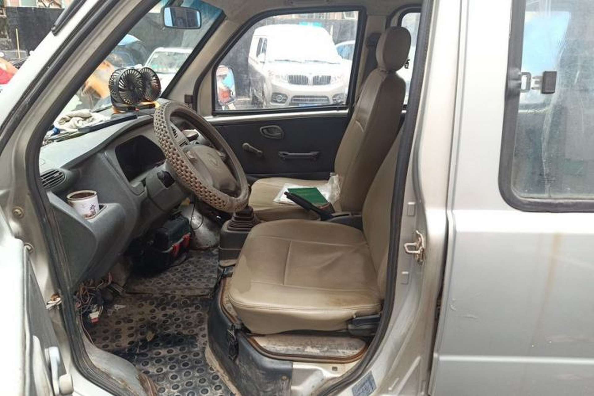 Used Dongfeng Xiaokang V07S 2011 1.0L Base Version AF10-06 Left Front Seat