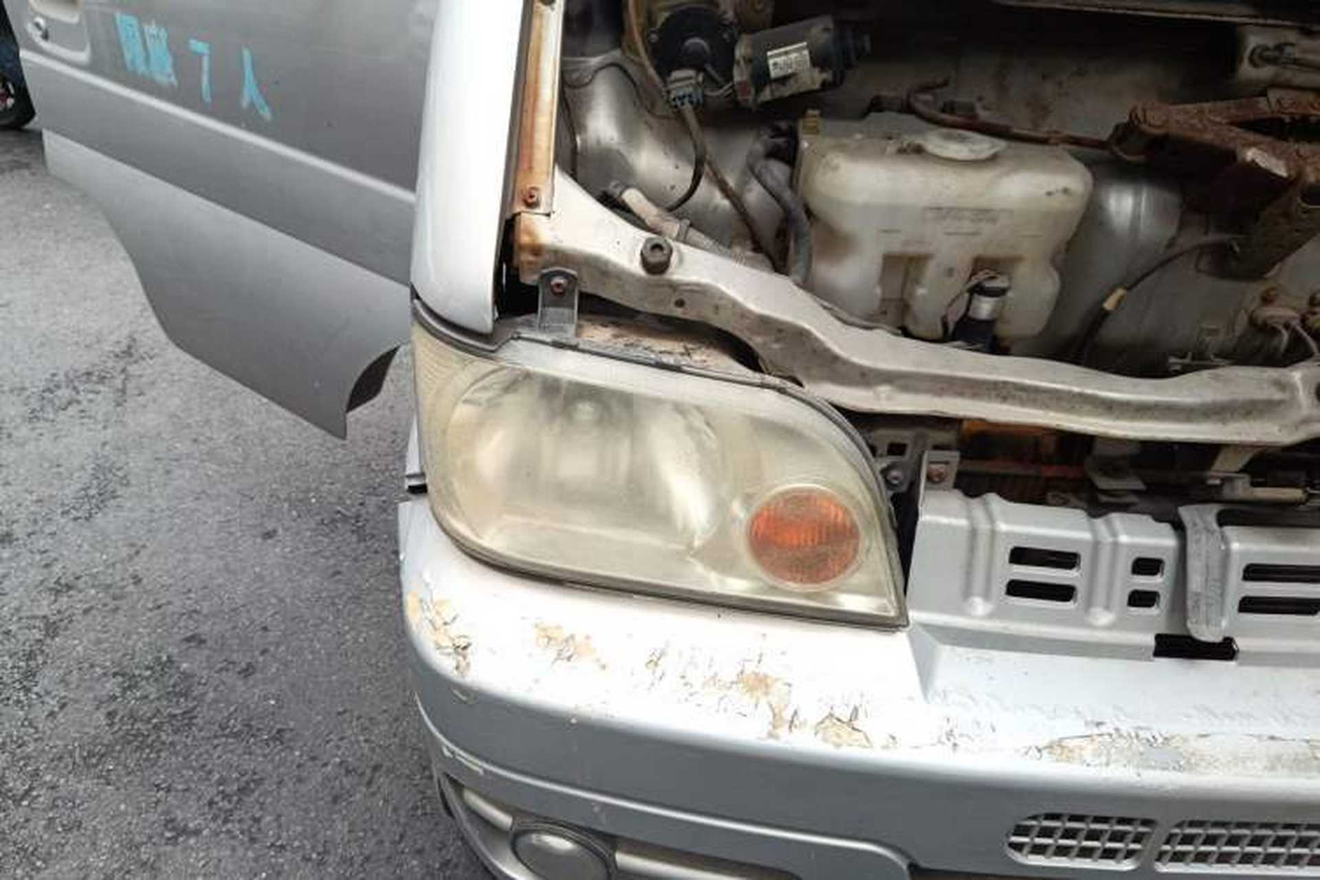 Used Dongfeng Xiaokang V07S 2011 1.0L Base Version AF10-06 Right Front Headlight