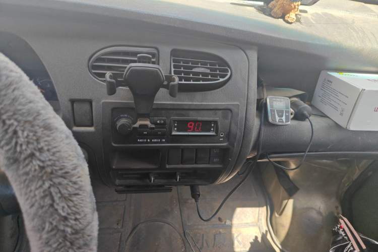 Used Dongfeng Xiaokang V07S 2011 1.0L Base Version AF10-06 Audio And AC Panel