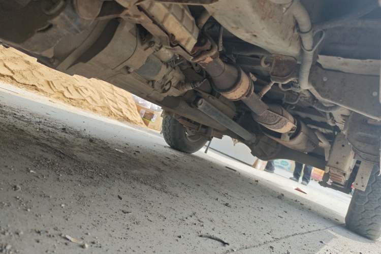 Used Dongfeng Xiaokang V27  Chassis Front Left