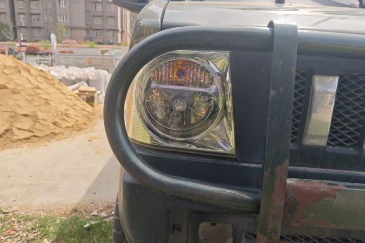 Used Dongfeng Xiaokang V27  Right Front Headlight