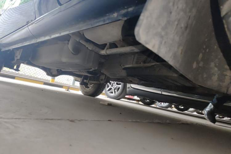 Used Dongfeng Xiaokang V27 2011 1.3L Base Version BG13-20 Chassis Front Right