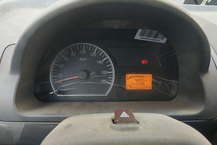 Used Dongfeng Xiaokang V27 2011 1.3L Base Version BG13-20 Instrument Cluster