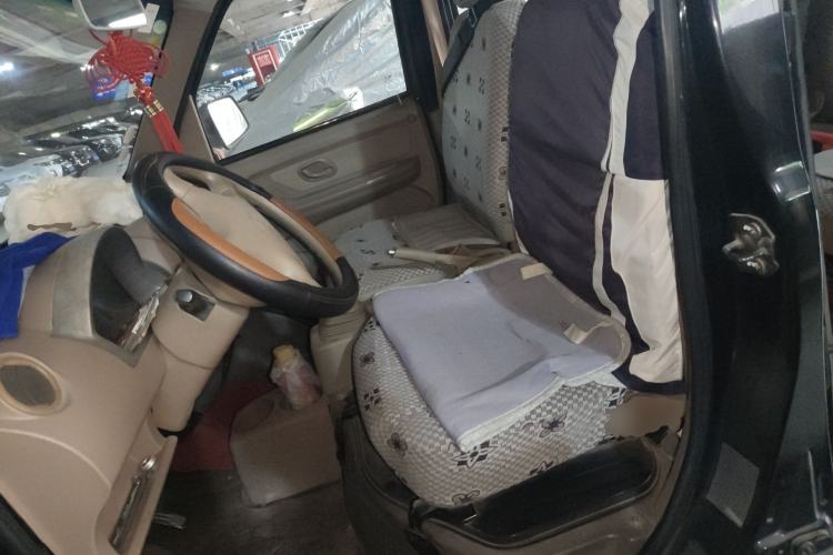 Used Dongfeng Xiaokang V27 2011 1.3L Base Version BG13-20 Left Front Seat