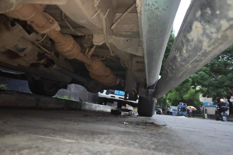 Used Dongfeng Xiaokang V27 2011 1.3L Base Version BG13-20 Chassis Front Left